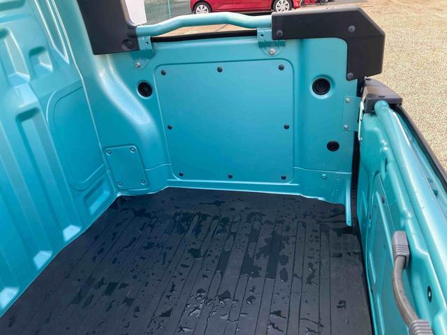 ハイゼットカーゴデッキバンＧ　ＳＡIII【保証：１２ヶ月、距離無制限】　ナビ　ドライブレコーダー　衝突被害軽減システム　両側スライドドア　ＬＥＤヘッドライト　フォグランプ　クリアランスソナー　電動格納ドアミラー　アイドリングストップ（広島県）の中古車