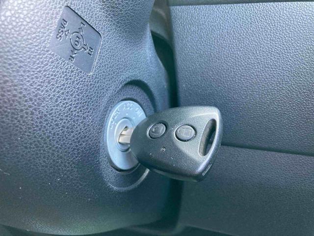 ハイゼットカーゴデッキバンＧ　ＳＡIII【保証：１２ヶ月、距離無制限】　ナビ　ドライブレコーダー　衝突被害軽減システム　両側スライドドア　ＬＥＤヘッドライト　フォグランプ　クリアランスソナー　電動格納ドアミラー　アイドリングストップ（広島県）の中古車