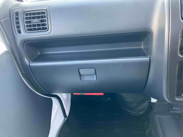 キャリイトラックＦＣエアコン・パワステ４ＷＤ　ＭＴ　マニュアルエアコン　パワーステアリング　ラジオ（広島県）の中古車