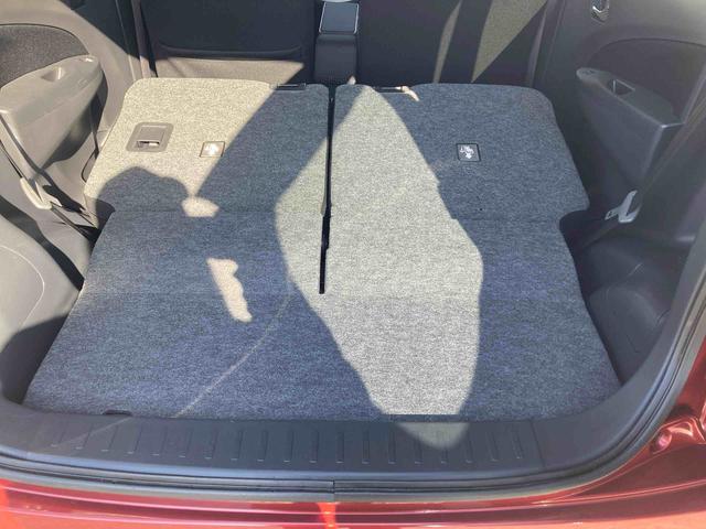 ムーヴカスタム　Ｘリミテッド　ＳＡナビ　バックカメラ　衝突被害軽減システム　電動格納ドアミラー　アルミホイール　キーレスエントリー　オートエアコン　ワンオーナー　禁煙車（広島県）の中古車