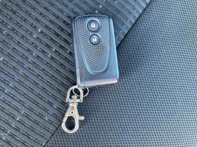 ムーヴカスタム　Ｘリミテッド　ＳＡナビ　バックカメラ　衝突被害軽減システム　電動格納ドアミラー　アルミホイール　キーレスエントリー　オートエアコン　ワンオーナー　禁煙車（広島県）の中古車