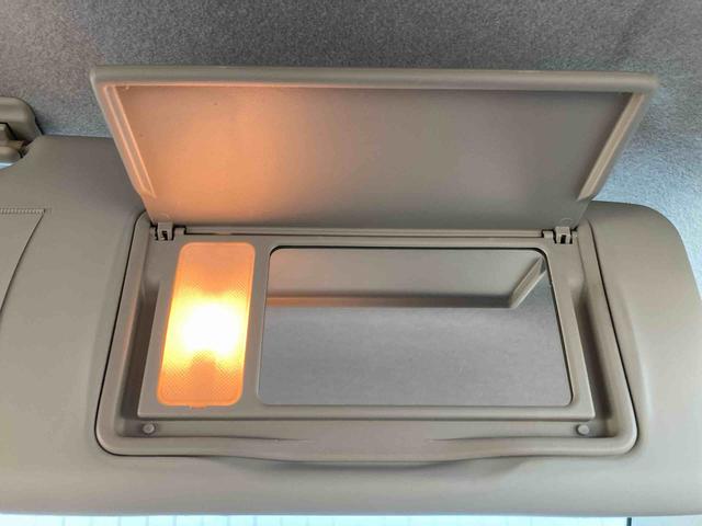 ミラココアココアプラスGナビ バックミラーにバックカメラ フォグランプ 電動格納ドアミラー オートエアコン スペアタイヤ 運転席エアバック ワンオーナー 禁煙車(広島県)の中古車