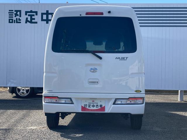 ハイゼットカーゴクルーズＳＡIII４ＷＤ　ＭＴ　ＤＶＤプレイヤー　バックカメラ　衝突被害軽減システム　両側スライドドア　電動格納ドアミラー　フォグランプ　アイドリングストップ　クリアランスソナー　マニュアルエアコン（広島県）の中古車