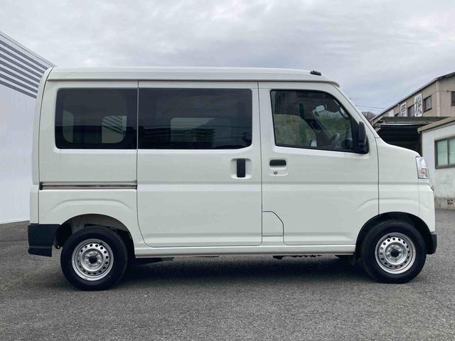 ハイゼットカーゴＤＸ【保証：１２ヶ月、距離無制限】　衝突被害軽減システム　クリアランスソナー　アイドリングストップ　ラジオ　両側スライドドア　オートライト　マニュアルエアコン（広島県）の中古車