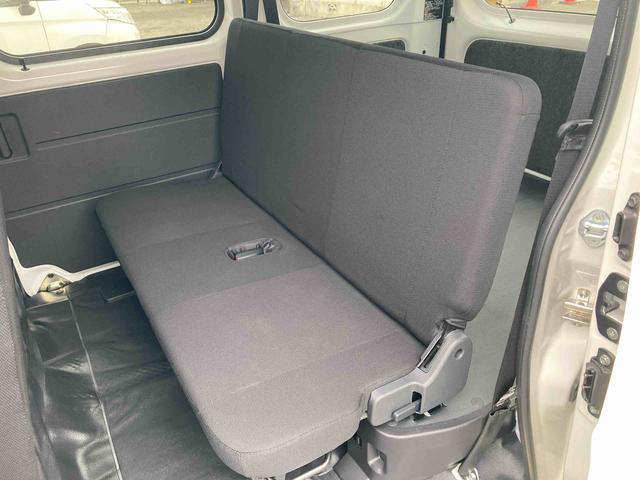 ハイゼットカーゴＤＸ【保証：１２ヶ月、距離無制限】　衝突被害軽減システム　クリアランスソナー　アイドリングストップ　ラジオ　両側スライドドア　オートライト　マニュアルエアコン（広島県）の中古車