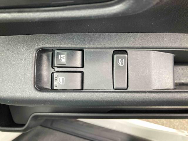 ハイゼットカーゴＤＸ【保証：１２ヶ月、距離無制限】　衝突被害軽減システム　クリアランスソナー　アイドリングストップ　ラジオ　両側スライドドア　オートライト　マニュアルエアコン（広島県）の中古車