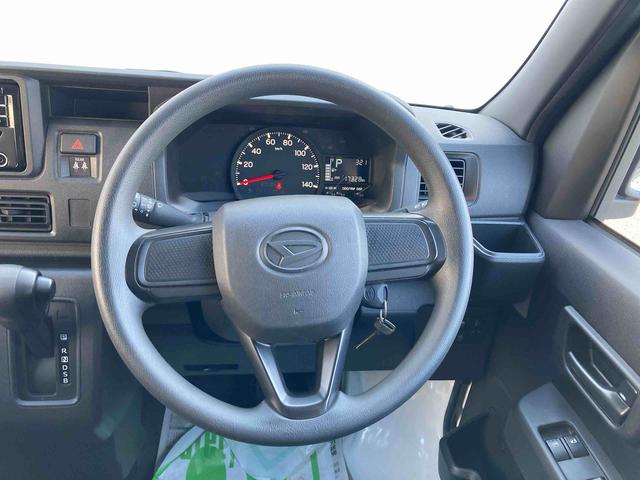 ハイゼットカーゴＤＸ【保証：１２ヶ月、距離無制限】　衝突被害軽減システム　クリアランスソナー　アイドリングストップ　ラジオ　両側スライドドア　オートライト　マニュアルエアコン（広島県）の中古車