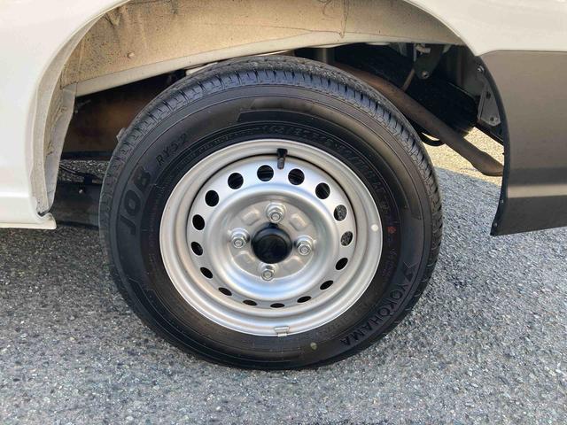 ハイゼットカーゴＤＸ【保証：１２ヶ月、距離無制限】　衝突被害軽減システム　クリアランスソナー　アイドリングストップ　ラジオ　両側スライドドア　オートライト　マニュアルエアコン（広島県）の中古車