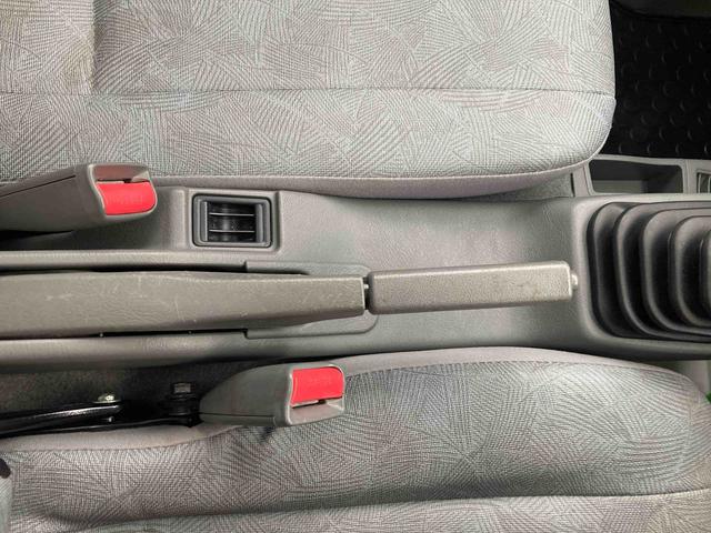 クリッパートラックＤＸ２ＷＤ　ＭＴ　ラジオ　マニュアルエアコン　パワーステアリング（広島県）の中古車