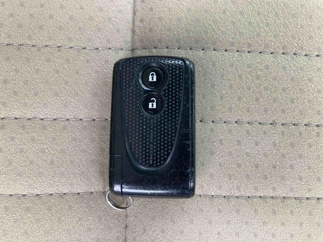 ミラココアココアプラスＧＣＤチューナー　バックモニター付きルームミラー　電動格納ドアミラー　オートエアコン　キーレスエントリー（広島県）の中古車