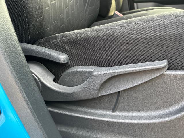 タンクカスタムＧ　Ｓナビ　バックカメラ　ＥＴＣ　衝突被害軽減システム　ＬＥＤヘッドライト　フォグランプ　クリアランスソナー　シートヒーター　プッシュボタンスタート　両側電動スライドドア　アルミホイール（広島県）の中古車