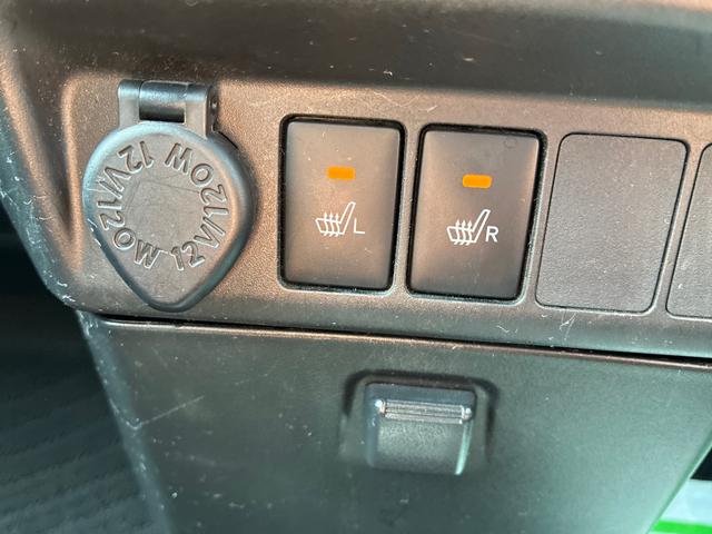 タンクカスタムＧ　Ｓナビ　バックカメラ　ＥＴＣ　衝突被害軽減システム　ＬＥＤヘッドライト　フォグランプ　クリアランスソナー　シートヒーター　プッシュボタンスタート　両側電動スライドドア　アルミホイール（広島県）の中古車