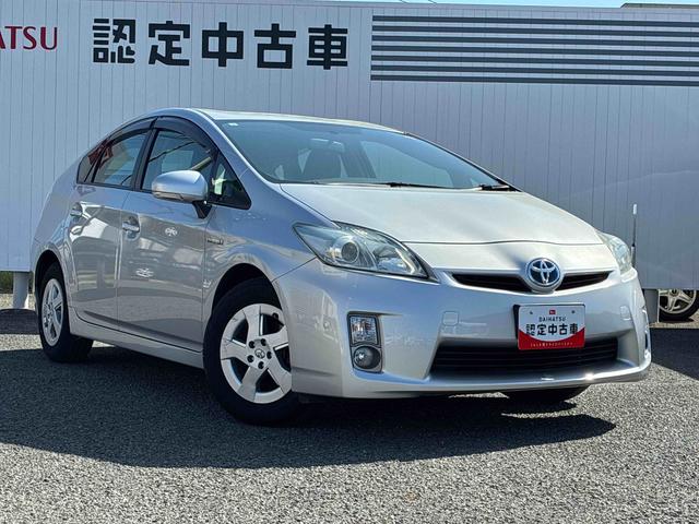 プリウスＳハイブリッド　ナビ　バックカメラ　ＥＴＣ　プッシュボタンスタート　アルミホイール　電動格納ドアミラー　キーレスエントリー　フォグランプ（広島県）の中古車