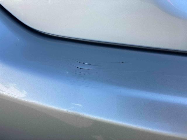 プリウスＳハイブリッド　ナビ　バックカメラ　ＥＴＣ　プッシュボタンスタート　アルミホイール　電動格納ドアミラー　キーレスエントリー　フォグランプ（広島県）の中古車