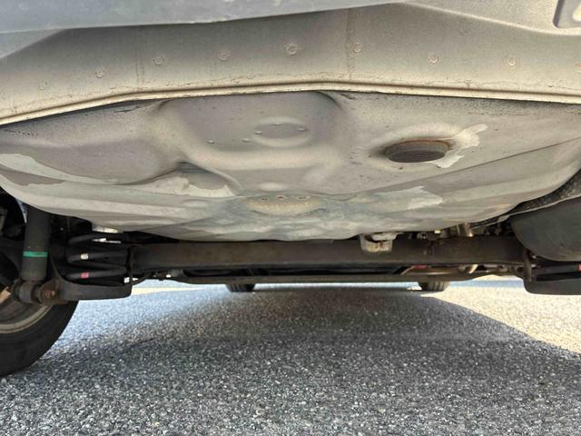 プリウスＳハイブリッド　ナビ　バックカメラ　ＥＴＣ　プッシュボタンスタート　アルミホイール　電動格納ドアミラー　キーレスエントリー　フォグランプ（広島県）の中古車