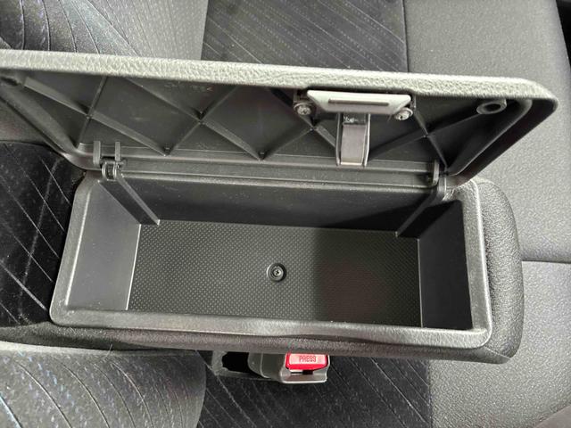 タントカスタムＲＳナビ　バックカメラ　ターボ車　ＥＴＣ　両側電動スライドドア　ＬＥＤヘッドライト　フォグランプ　プッシュボタンスタート　アイドリングストップ　電動格納ドアミラー　オートエアコン（広島県）の中古車