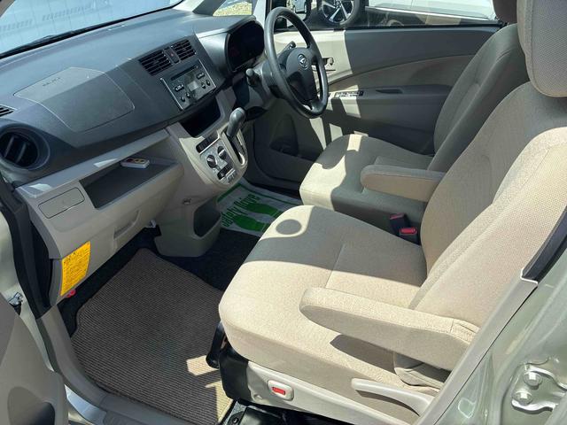 ムーヴＬ　ＳＡ福祉車両　フロントシートリフト　衝突被害軽減システム　ＣＤチューナー　アイドリングストップ　電動格納　マニュアルエアコン（広島県）の中古車