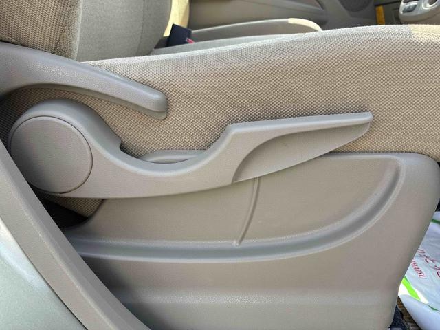 ムーヴＬ　ＳＡ福祉車両　フロントシートリフト　衝突被害軽減システム　ＣＤチューナー　アイドリングストップ　電動格納　マニュアルエアコン（広島県）の中古車