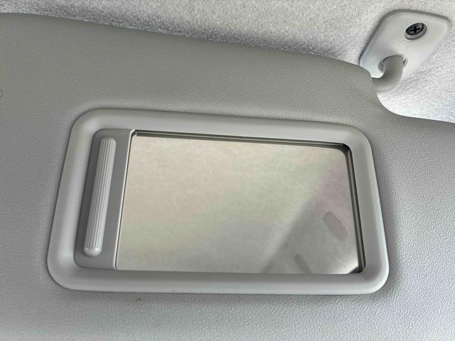 ムーヴＬ　ＳＡ福祉車両　フロントシートリフト　衝突被害軽減システム　ＣＤチューナー　アイドリングストップ　電動格納　マニュアルエアコン（広島県）の中古車