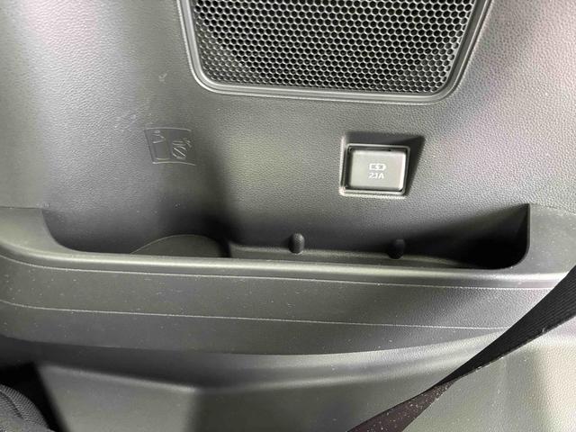 タントファンクロスナビ　パノラマモニター　ドライブレコーダー　衝突被害軽減システム　両側電動スライドドア　シートヒーター　ＬＥＤヘッドライト　フォグランプ　クリアランスソナー　電動格納ドアミラー　オートエアコン（広島県）の中古車