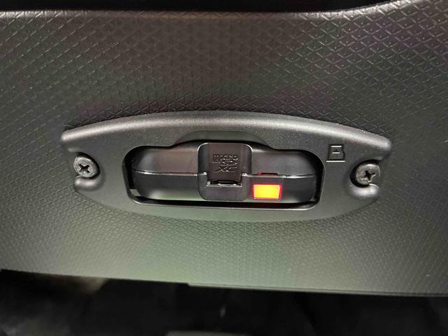 タントファンクロスナビ　パノラマモニター　ドライブレコーダー　衝突被害軽減システム　両側電動スライドドア　シートヒーター　ＬＥＤヘッドライト　フォグランプ　クリアランスソナー　電動格納ドアミラー　オートエアコン（広島県）の中古車