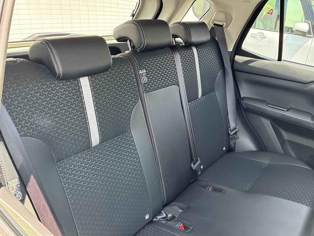ロッキープレミアムG HEV(広島県)の中古車