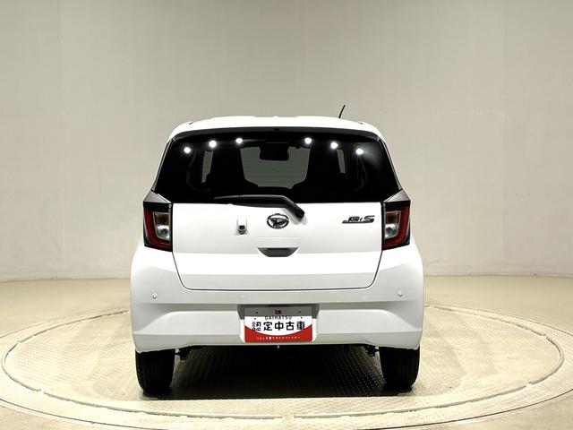 ミライースＸ　リミテッドＳＡIII　７７インチナビゲーション　バックカメラ　ＥＴＣ　まごころ保証１年距離無制限　ＬＥＤヘッドランプ　セキュリティアラーム　コーナーセンサー　フルホイールキャップ　キーレスエントリー　電動格納式ドアミラー（広島県）の中古車