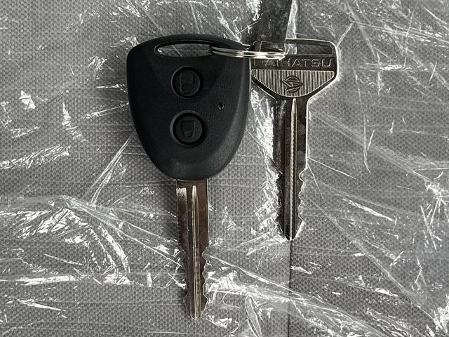 ミライースＬ　ＳＡIIIクリアランスソナー　キーレスエントリー　禁煙車　記録簿　認定中古車　レーンアシスト　オートマチックハイビーム　衝突回避支援システム搭載車（島根県）の中古車