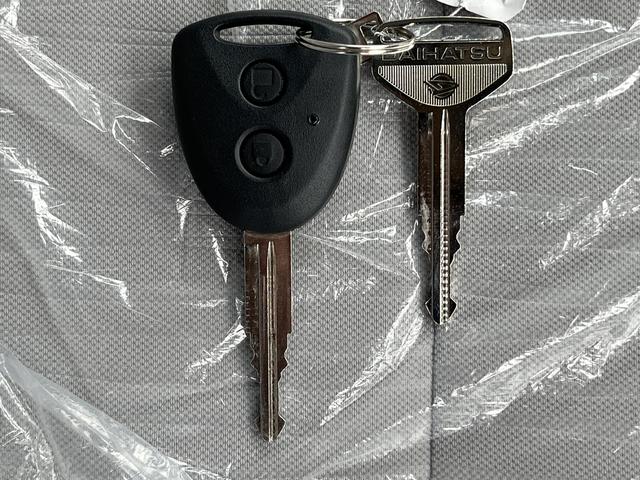 ミライースＬ　ＳＡIIIクリアランスソナー　キーレスエントリー　記録簿　禁煙車　認定中古車　レーンアシスト　オートマチックハイビーム　衝突回避支援システム搭載車（島根県）の中古車