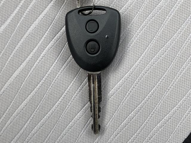 ミライースL SAIIIキーレスエントリー クリアランスソナー 禁煙車 記録簿 認定中古車 レーンアシスト オートマチックハイビーム 衝突回避支援システム搭載車(島根県)の中古車