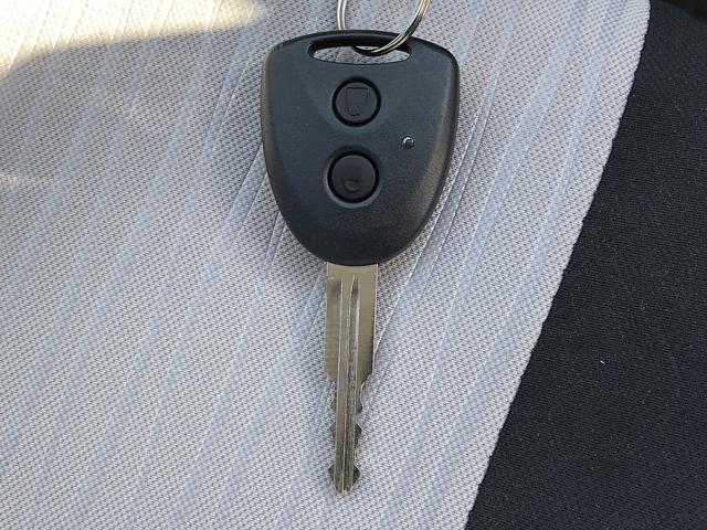 ミライースＬ　ＳＡIIIキーレスエントリー　コーナーセンサー　禁煙車　記録簿　認定中古車　　レーンアシスト　オートマチックハイビーム　衝突回避支援システム搭載車（島根県）の中古車