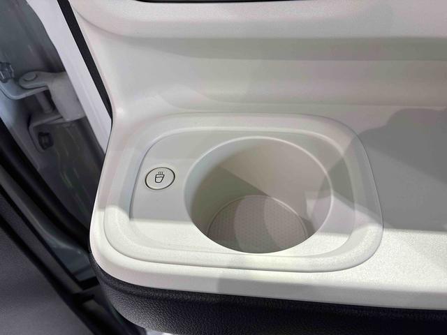 ムーヴキャンバスストライプスGツートンカラー LEDヘッドライト 運転席/助手席シートヒーター 両側パワ−スライドドア レーンアシスト(島根県)の中古車