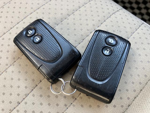 ミラココアココアプラスＸ記録簿付き　禁煙車両　電格ミラー　スマートキーシステム　助手席エアバック　イモビライザー　衝突安全ボディ　キーレス　ＡＢＳ　ワンオーナー車　運転席エアバッグ　衝突軽減システム（山口県）の中古車