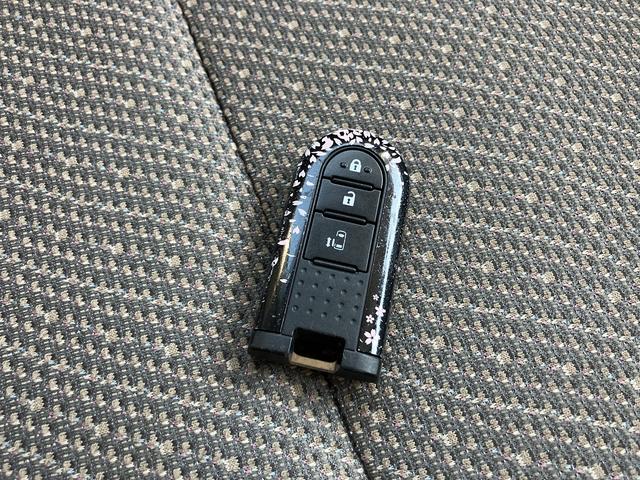 タントＸ　ＳＡIII禁煙　カーナビ　誤発進抑制　スマートキー＆プッシュスタート　イモビライザー　ＡＨＢ　衝突安全ボディ　車線逸脱警報　キーフリー　定期点検記録簿　１オーナー　電格ミラー　運転席エアバッグ　助手席エアバッグ（山口県）の中古車