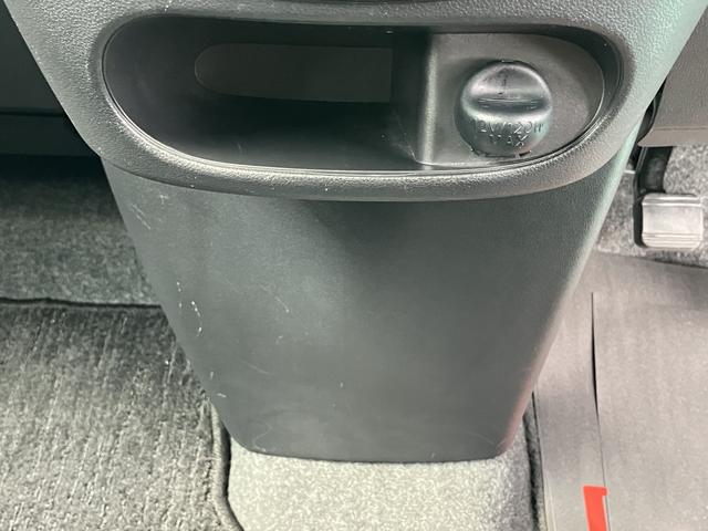 タントカスタムＸ　トップエディションリミテッドＳＡIII記録簿　キーフリーシステム　禁煙車　ワンオーナ　スマートキー　エアバッグ　アルミホイール　ナビＴＶ　ＡＢＳ（山口県）の中古車