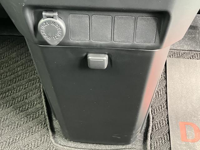 トールカスタムＧ　ターボ両側ＰＳドア　Ｉ−ＳＴＯＰ　ブレーキサポート　電動格納ミラー　ＬＫＡ　アルミ　ＴＶ　ＬＥＤヘットライト　キーフリーキー　ワンオーナー車　オートマチックハイビーム　禁煙車　オートライト　記録簿　ターボ（山口県）の中古車