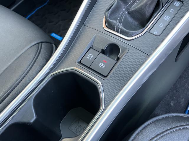 ロッキープレミアムＧ　ＨＥＶ電動格納式ドアミラー　衝突被害軽減　盗難防止　衝突安全ボディ　ナビ付　アルミホイル　ＬＥＤライト　ＥＴＣ付　エアバッグ　オートＬＥＤ　記録簿　１オーナー　アイドリングストップ　ＡＢＳ　キーフリー　禁煙（山口県）の中古車