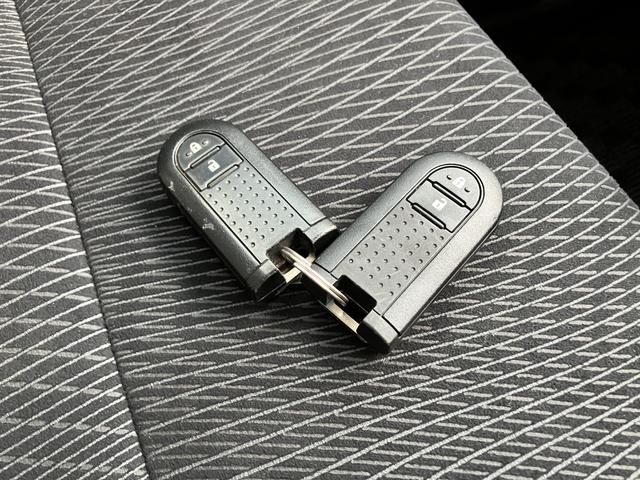 ムーヴカスタム　ＲＳ　ハイパーイモビライザー　禁煙　スマートキープッシュスタート　エコアイドル　キーフリーシステム　ＬＥＤ　ＡＢＳ　ワンオーナー　オートライト　ＥＴＣ　衝突安全ボディ　カーナビ　ターボ車　記録簿付き（山口県）の中古車
