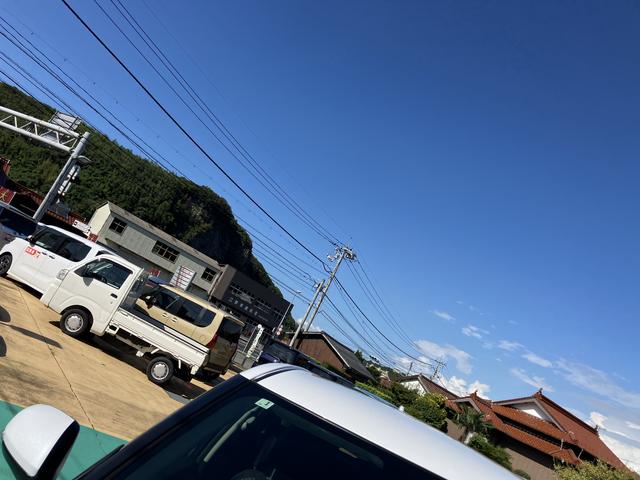 ロッキープレミアムＧ　ＨＥＶ（山口県）の中古車