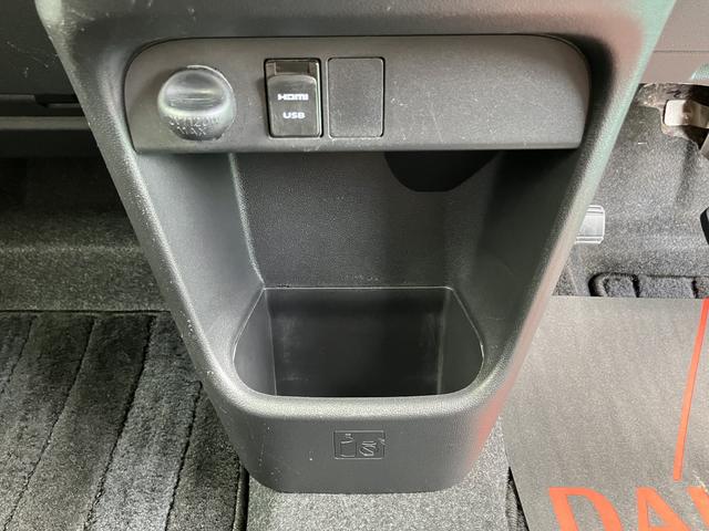 ムーヴキャンバスＧメイクアップ　ＳＡIII衝突軽減ブレーキ　インテリキー　電動格納ミラー　Ｗ電動ドア　ＬＥＤヘッド　オートハイビーム　オートライト　ワンオーナー　盗難防止システム　ナビＴＶ　キーフリーシステム　レーンアシスト　記録簿　ＡＢＳ（山口県）の中古車