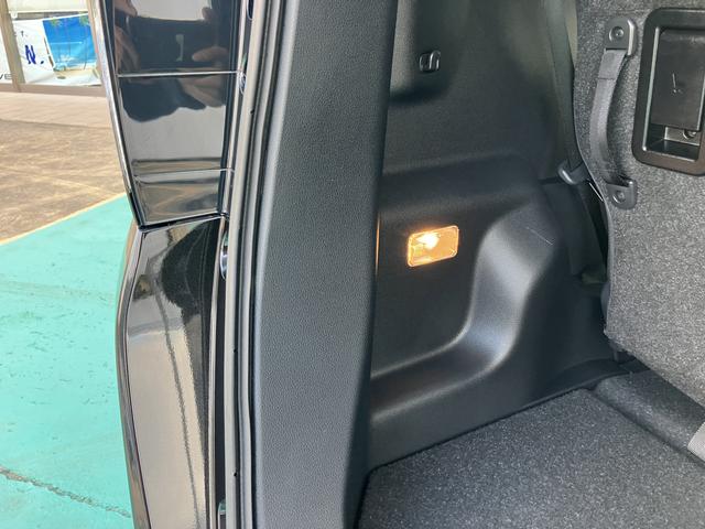 トールカスタムＧバックカメラ対応　両側パワースライドドア　電動パーキングブレーキ　ＬＥＤヘッド・フォグ　ワンオーナー　エアバック　アルミ　スマートキー　ＡＢＳ（山口県）の中古車