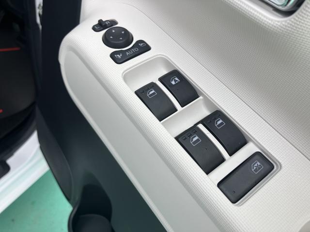 ムーヴキャンバスストライプスＧアイドルストップ　セキュリティアラーム　スマートキープッシュスタート　キーフリーキー　ＬＥＤライト　車線逸脱警報　Ｗエアバッグ　運転席エアバック　オートハイビーム　ＡＢＳ　安全ボディ　両Ｐドア（山口県）の中古車