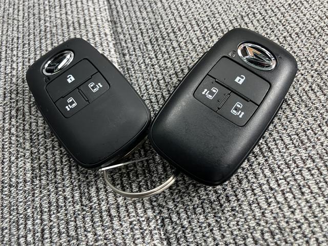 ムーヴキャンバスストライプスＧアイドルストップ　セキュリティアラーム　スマートキープッシュスタート　キーフリーキー　ＬＥＤライト　車線逸脱警報　Ｗエアバッグ　運転席エアバック　オートハイビーム　ＡＢＳ　安全ボディ　両Ｐドア（山口県）の中古車