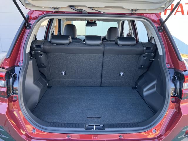 ロッキープレミアムＧ　ＨＥＶ電動格納式ドアミラー　アルミホイル　ＬＥＤライト　Ｓヒーター　スマートキー　キーフリー　３６０°モニター（山口県）の中古車