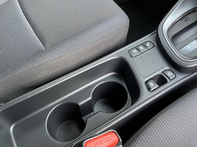 ヤリスクロスハイブリッドＧ（山口県）の中古車