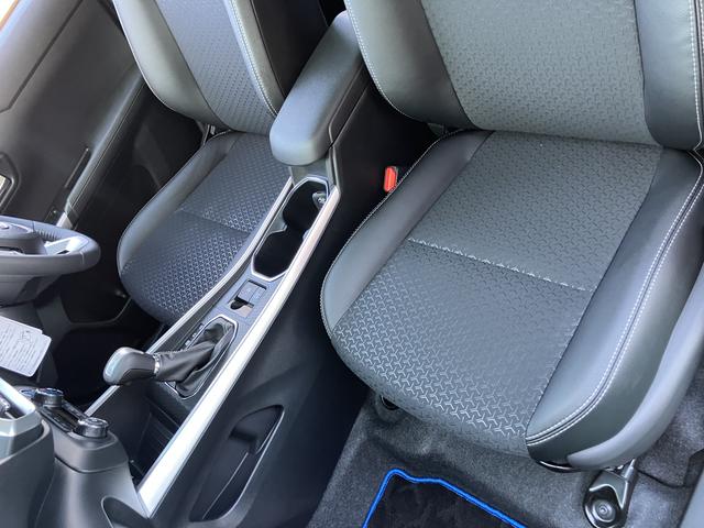 ロッキープレミアムＧ　ＨＥＶ（山口県）の中古車