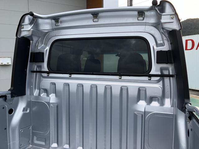 ハイゼットカーゴデッキバンＧエアバッグ　パートタイム４ＷＤ　ナビ　ＡＢＳ　１オナ（山口県）の中古車