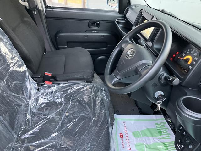 ハイゼットカーゴデッキバンＧエアバッグ　パートタイム４ＷＤ　ナビ　ＡＢＳ　１オナ（山口県）の中古車