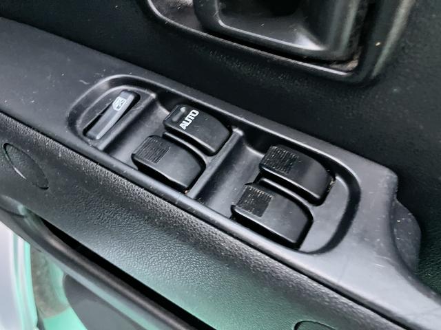 ハイゼットカーゴデッキバンＧエアバッグ　パートタイム４ＷＤ　ナビ　ＡＢＳ　１オナ（山口県）の中古車