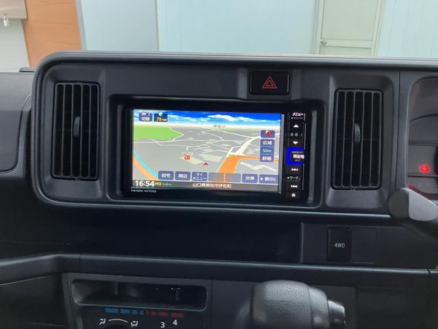 ハイゼットカーゴデッキバンＧエアバッグ　パートタイム４ＷＤ　ナビ　ＡＢＳ　１オナ（山口県）の中古車